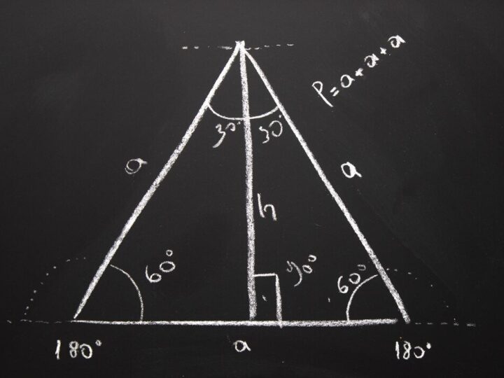 Trójkąty Pitagorejskie w Edukacji Matematycznej