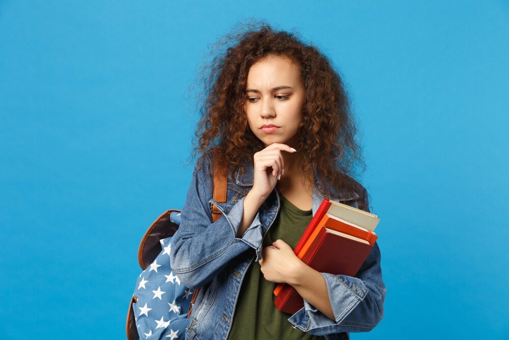 Czy uczelnia ubezpiecza studentów – co warto wiedzieć?